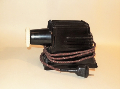 DIAR - dětský diaprojektor - 50.léta